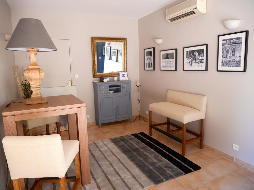 류넬 Le Relais D'Angelique B&B 외부 사진