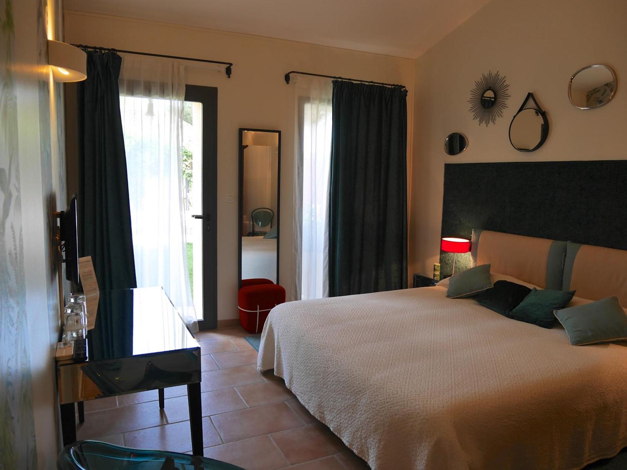 류넬 Le Relais D'Angelique B&B 객실 사진