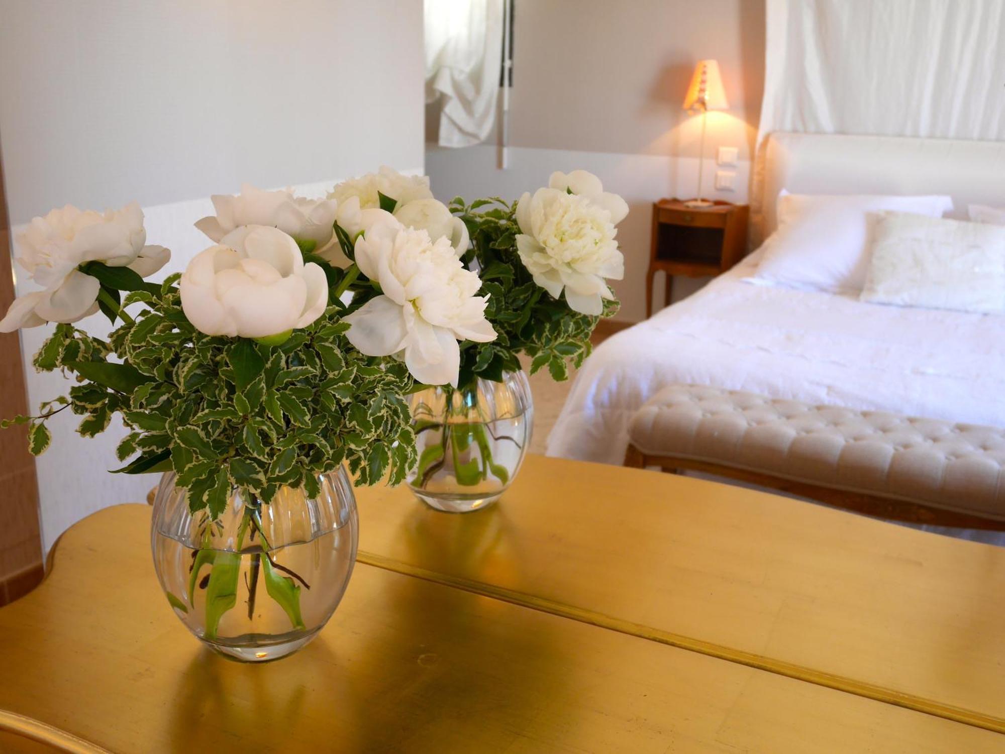 류넬 Le Relais D'Angelique B&B 객실 사진