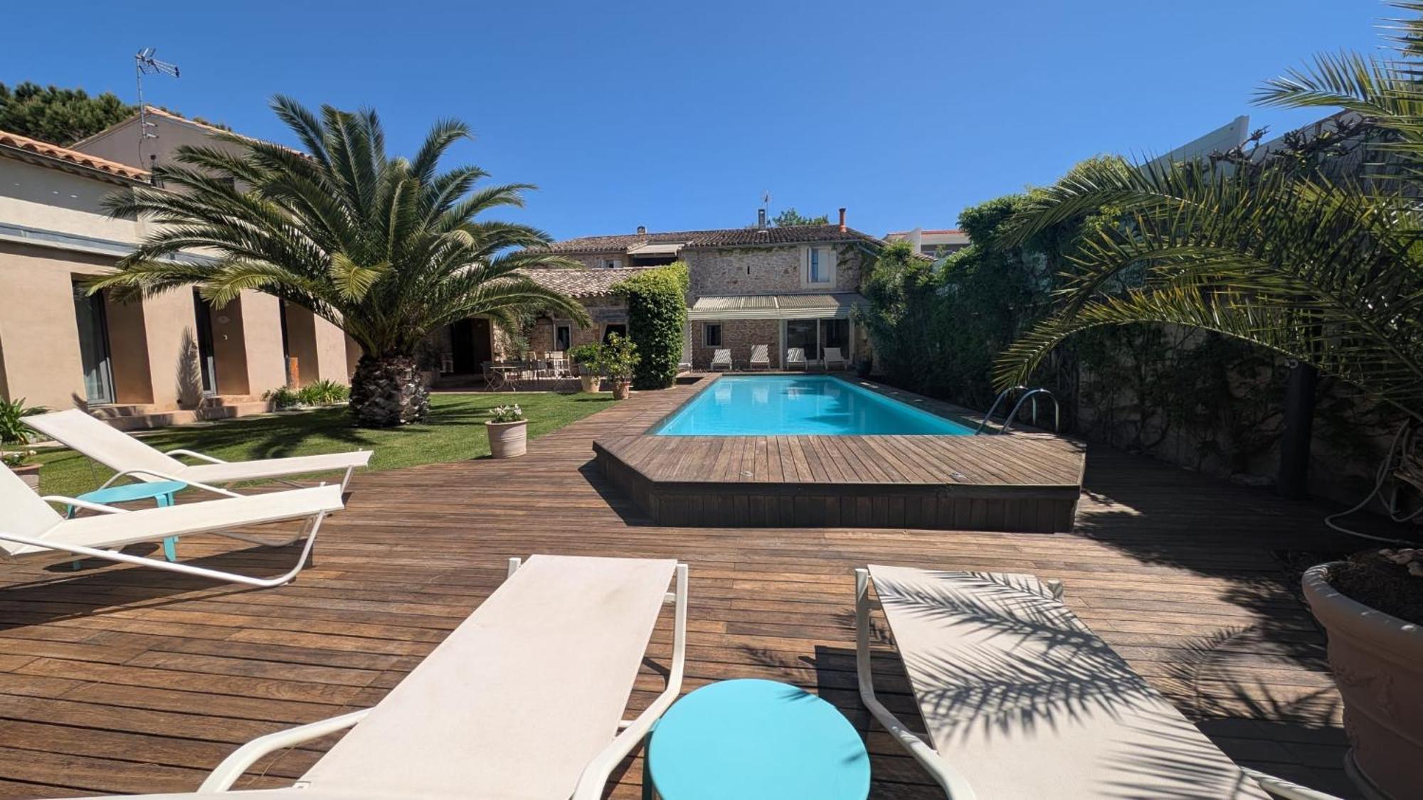 류넬 Le Relais D'Angelique B&B 외부 사진